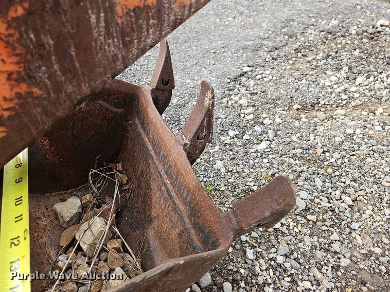 image for item MB9929 Bush Hog 762H  backhoe bucket
