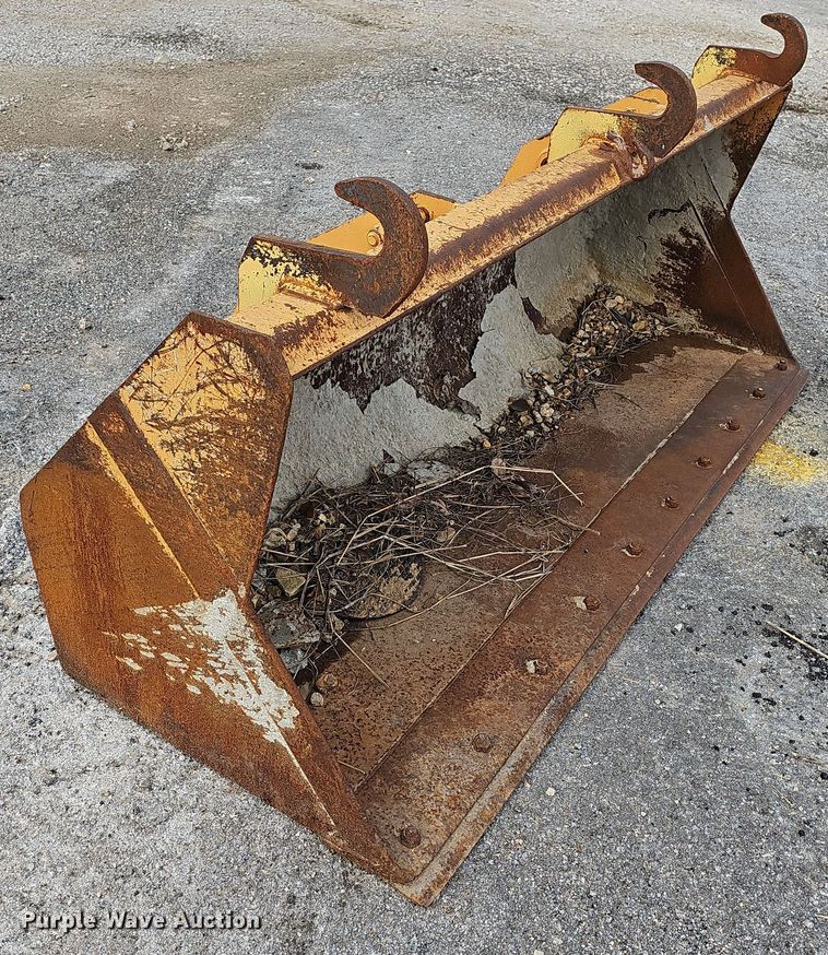 image for item MB9930 Case 141473A1  bucket