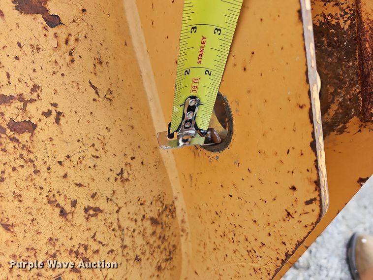 image for item MB9930 Case 141473A1  bucket