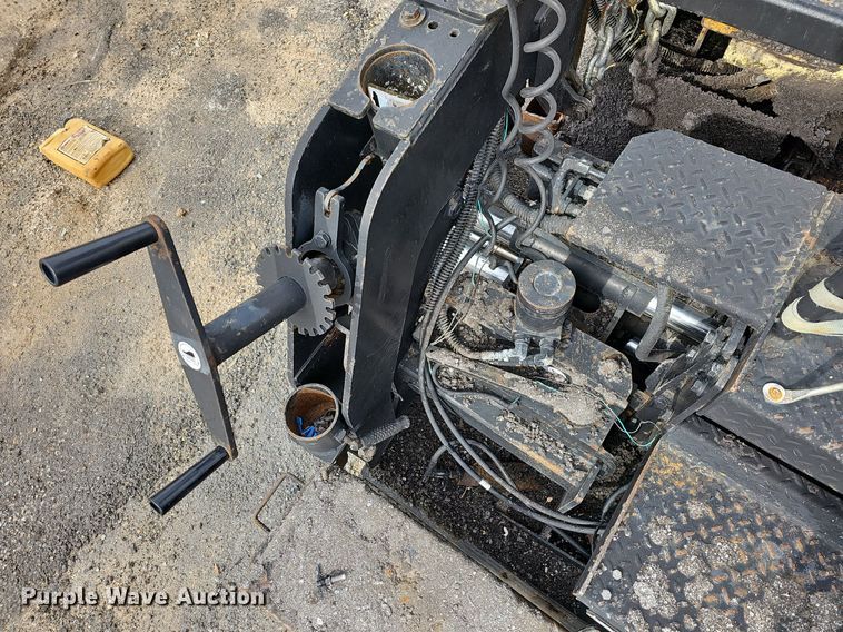 image for item MB9933 Mauldin 1750-C  paver