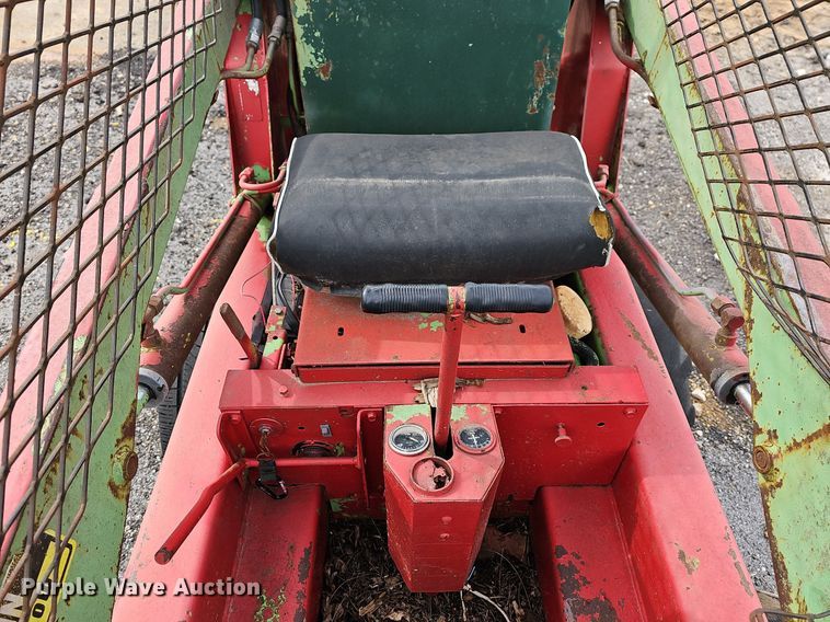 image for item MB9934 Owatonna  skid steer loader