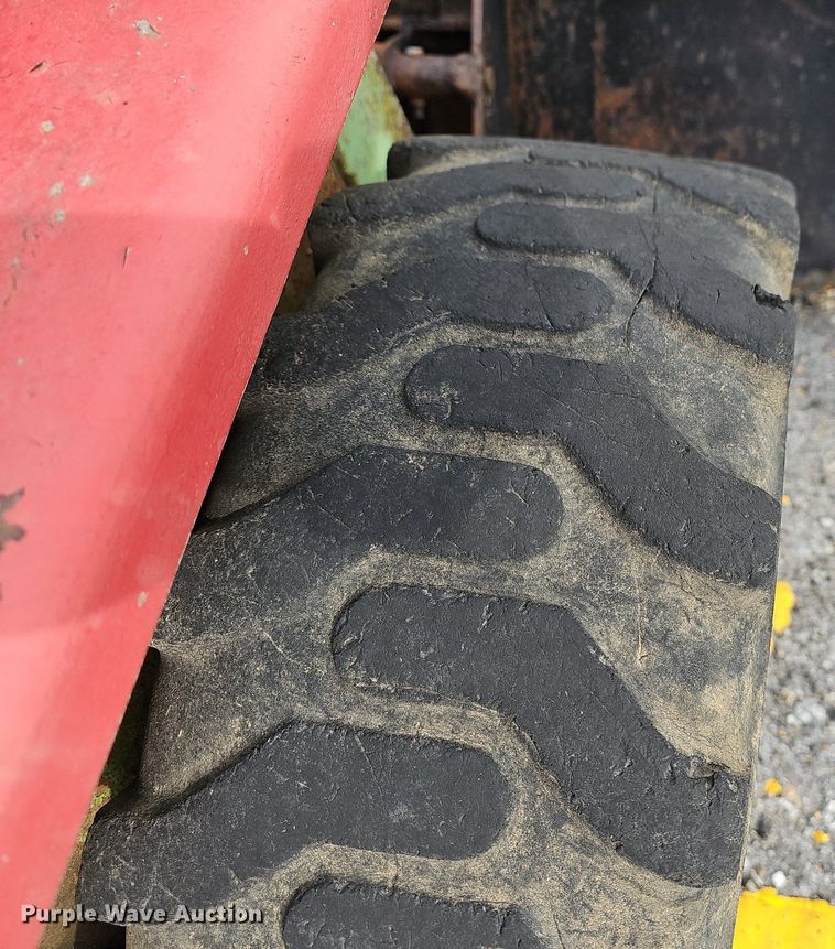 image for item MB9934 Owatonna  skid steer loader