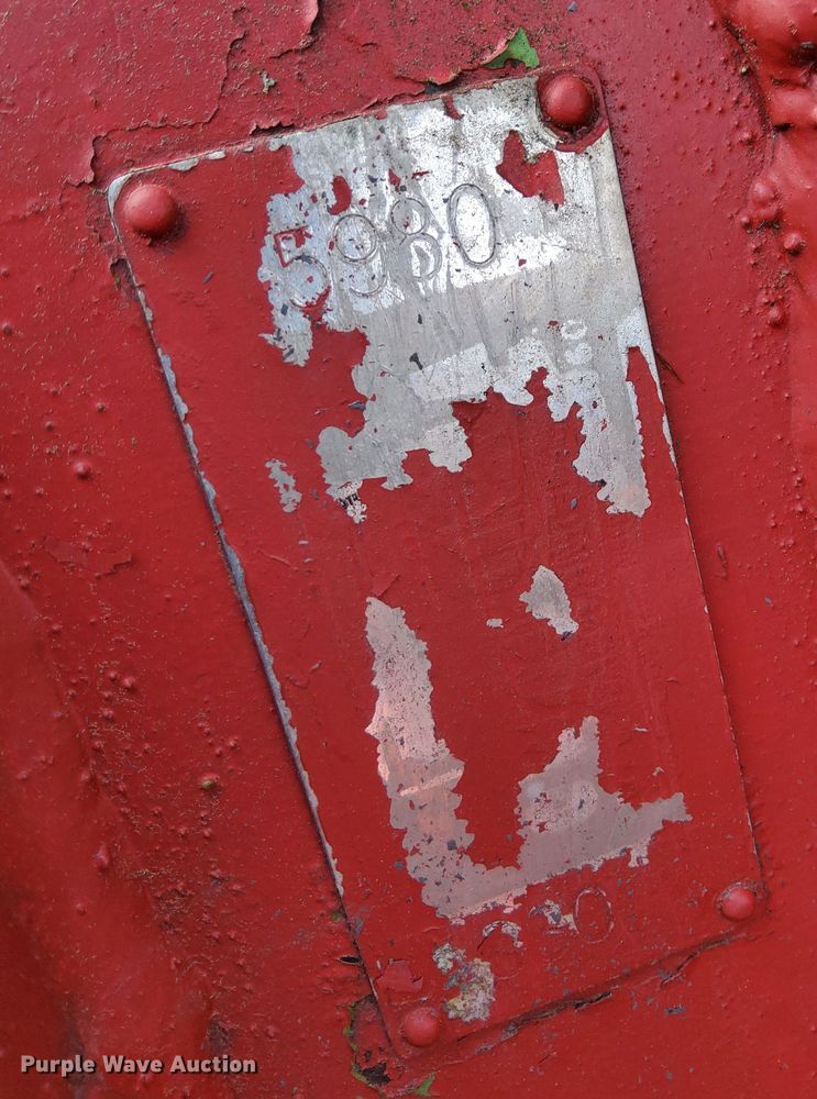 image for item MB9934 Owatonna  skid steer loader