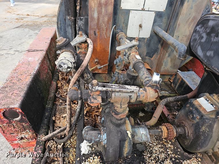 image for item MB9935 Pot hole patcher