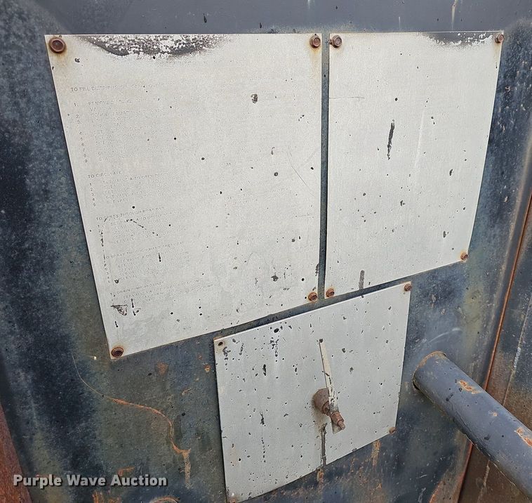 image for item MB9935 Pot hole patcher