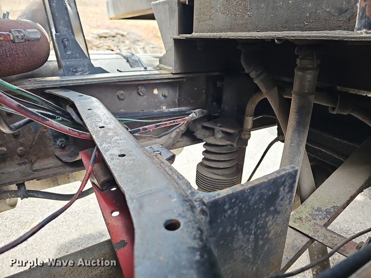 image for item MB9937 1981 GMC Brigadier  dump truck