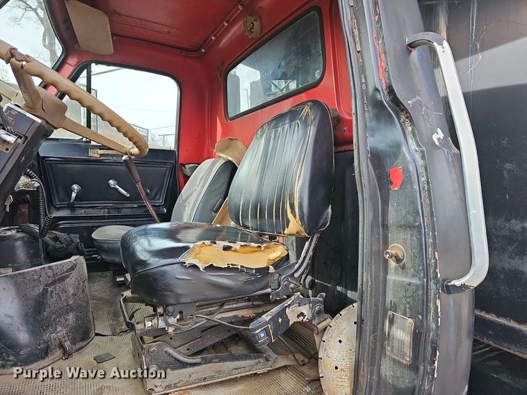 image for item MB9937 1981 GMC Brigadier  dump truck