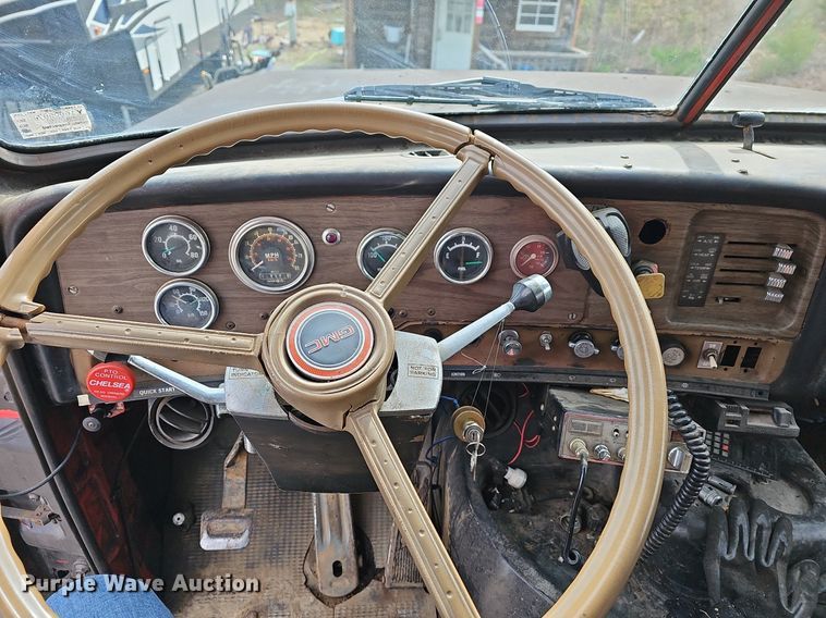 image for item MB9937 1981 GMC Brigadier  dump truck