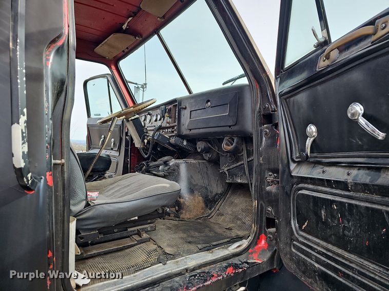 image for item MB9937 1981 GMC Brigadier  dump truck