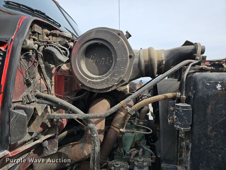 image for item MB9937 1981 GMC Brigadier  dump truck