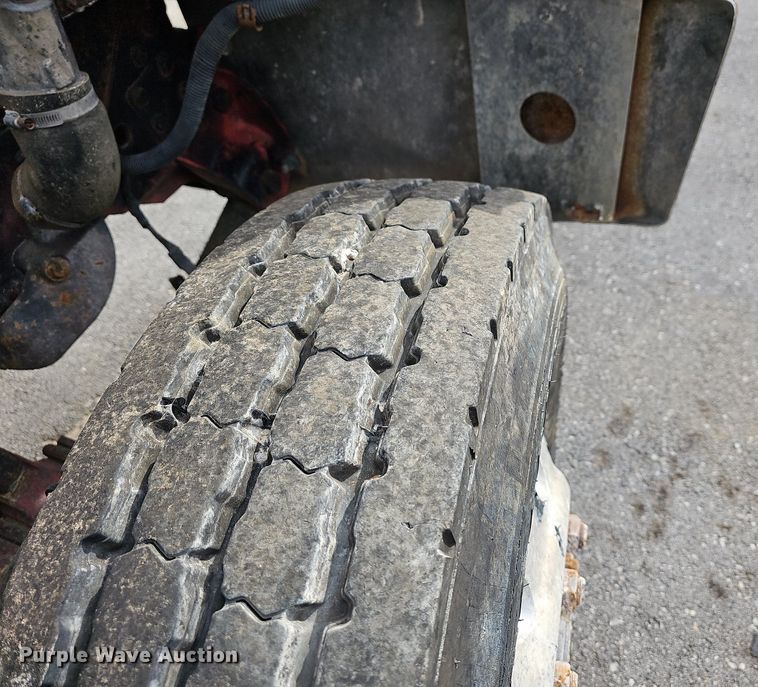 image for item MB9937 1981 GMC Brigadier  dump truck