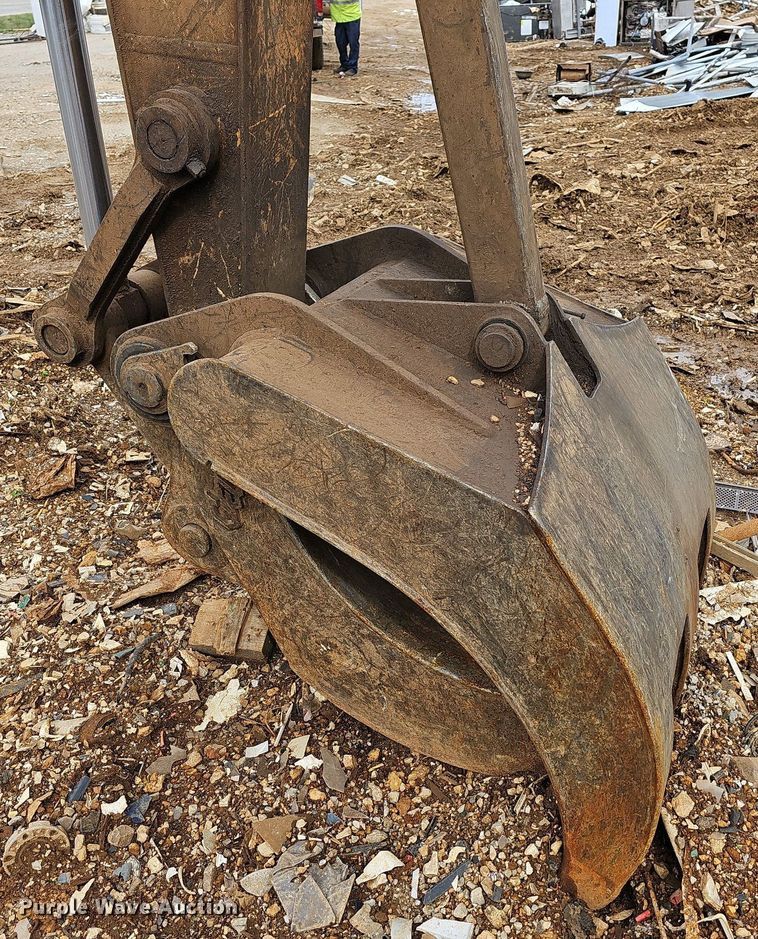 image for item MB9938 1999 Case 9020B  excavator