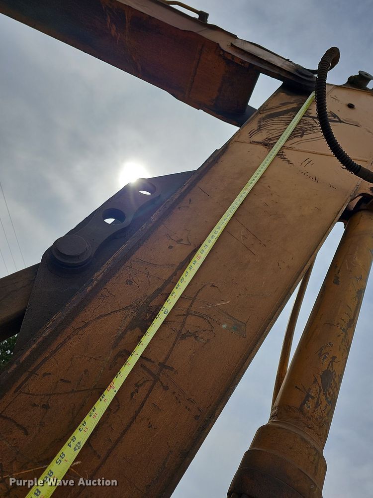 image for item MB9938 1999 Case 9020B  excavator