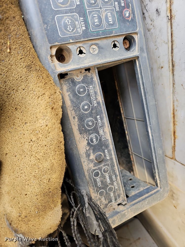 image for item MB9938 1999 Case 9020B  excavator