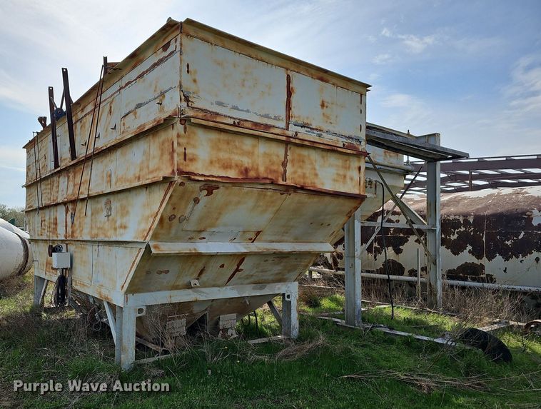 image for item MB9951 Ross  concrete batch plant