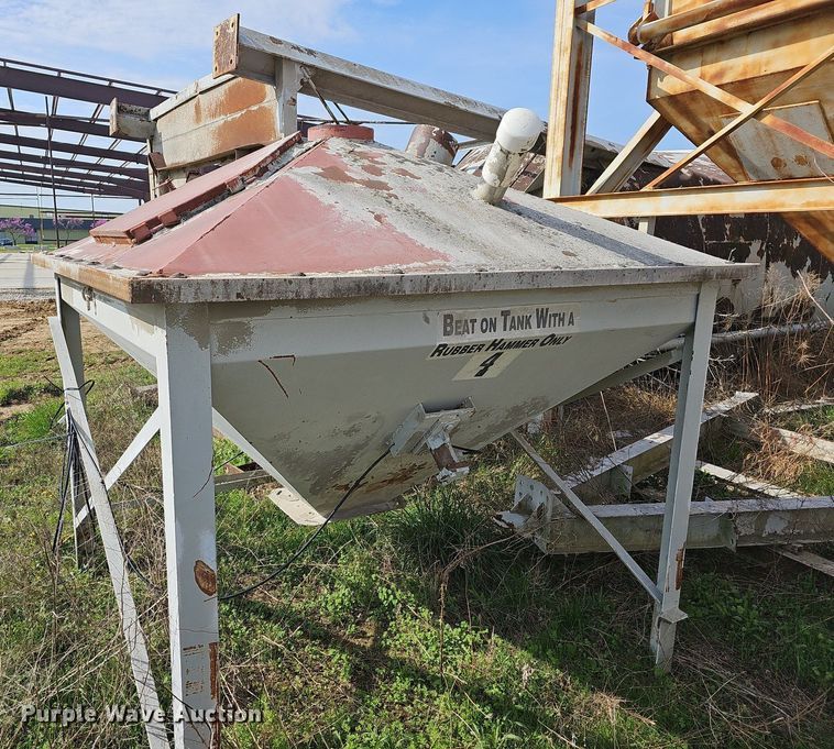 image for item MB9951 Ross  concrete batch plant