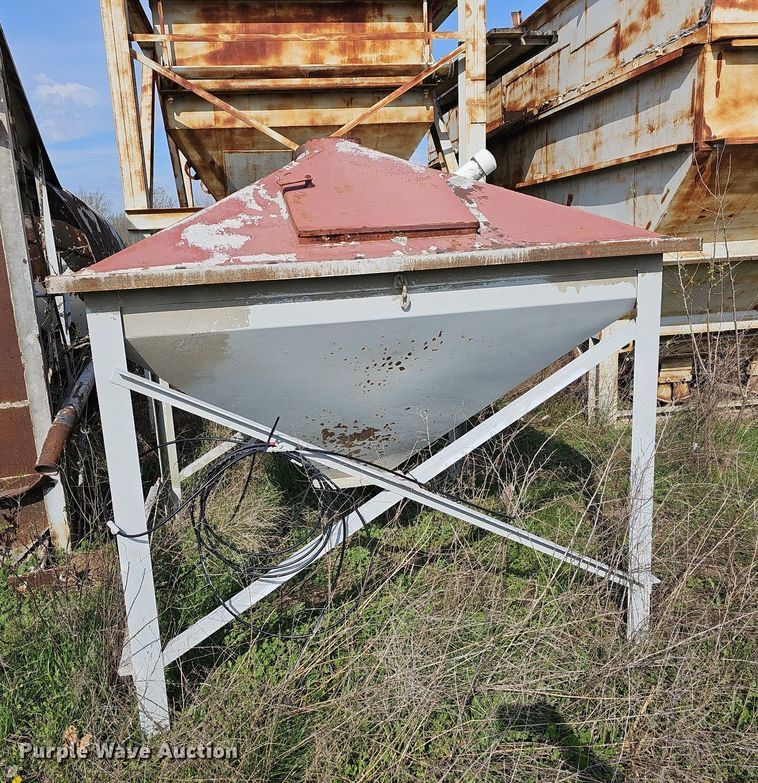 image for item MB9951 Ross  concrete batch plant