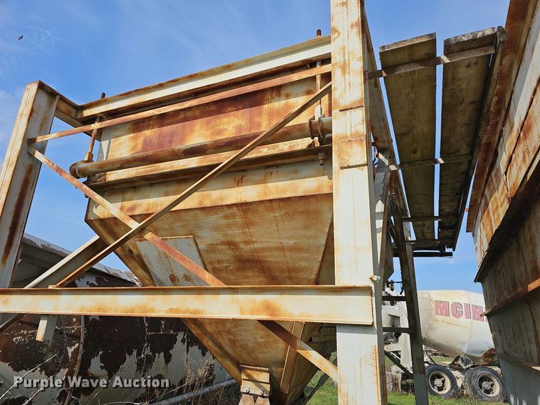 image for item MB9951 Ross  concrete batch plant