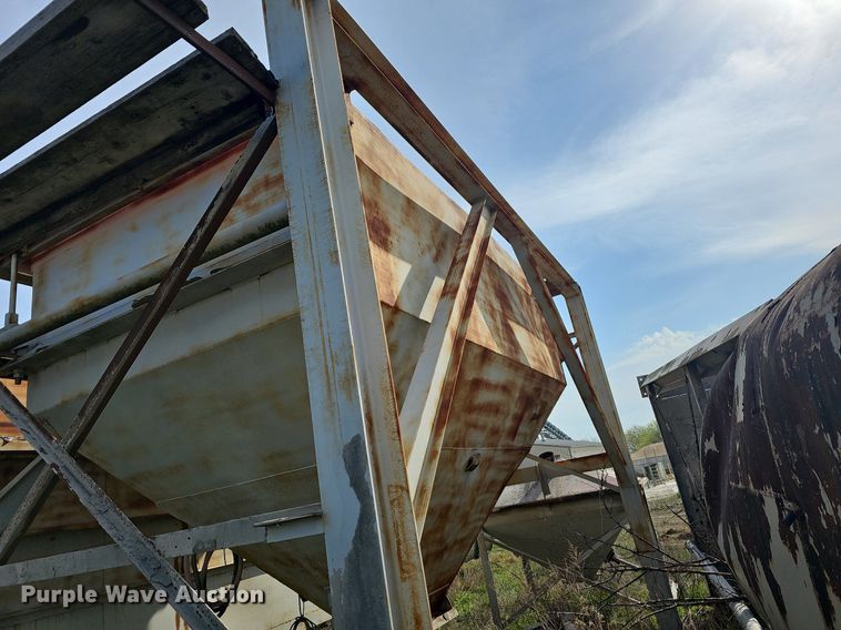 image for item MB9951 Ross  concrete batch plant