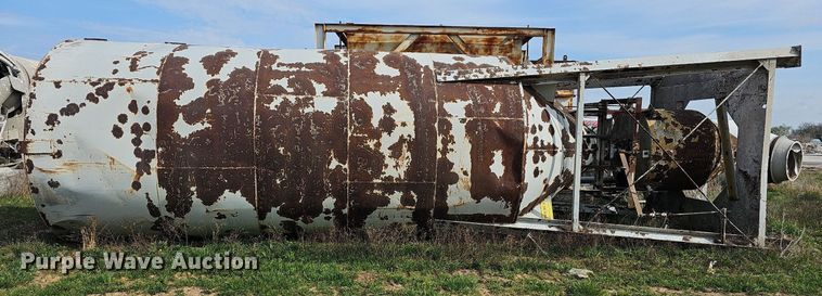 image for item MB9952 Stephen's Manufacturing Co.  concrete silo