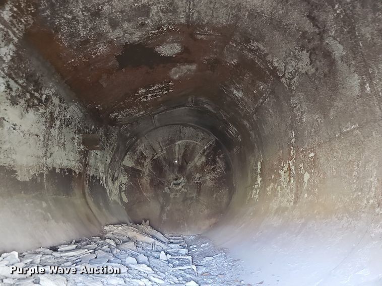 image for item MB9952 Stephen's Manufacturing Co.  concrete silo