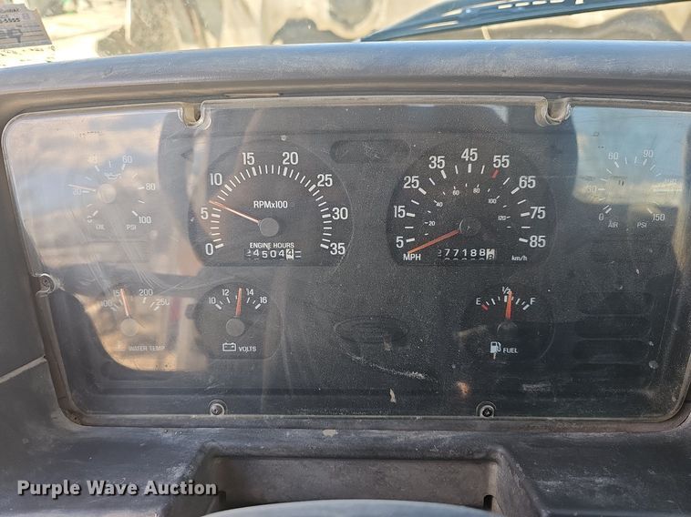 image for item MB9956 2001 Sterling LT9500  ready mix truck