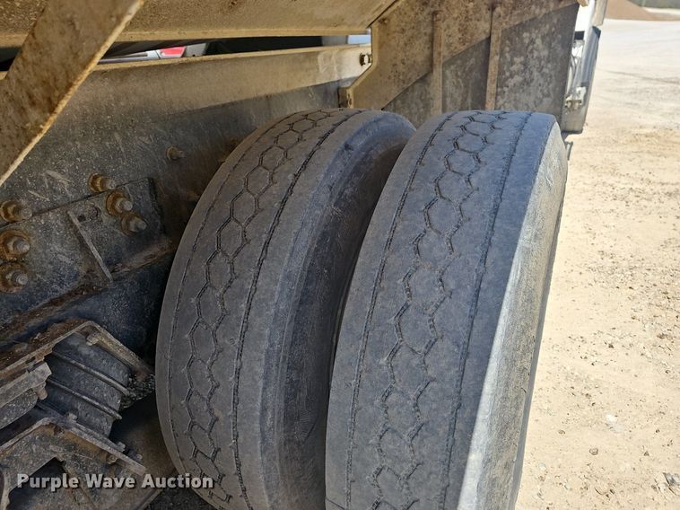 image for item MB9956 2001 Sterling LT9500  ready mix truck