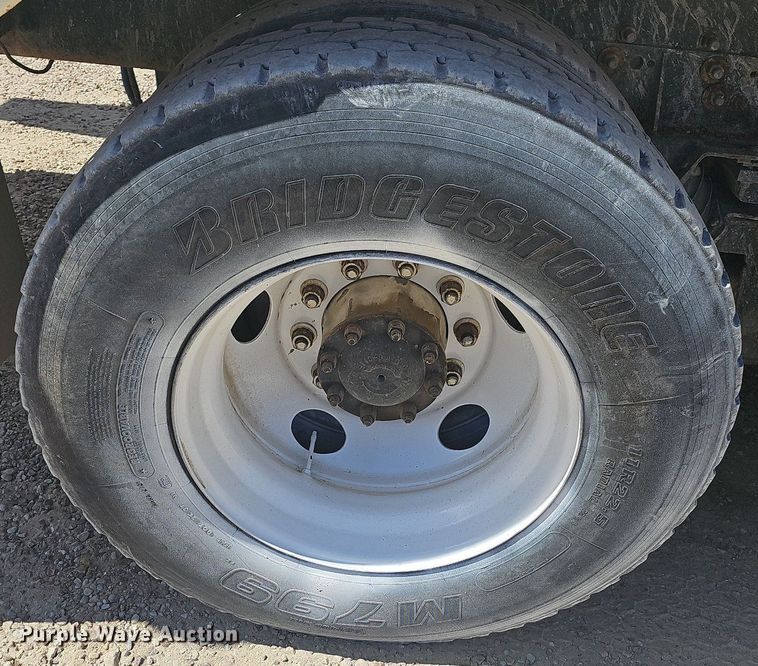 image for item MB9956 2001 Sterling LT9500  ready mix truck