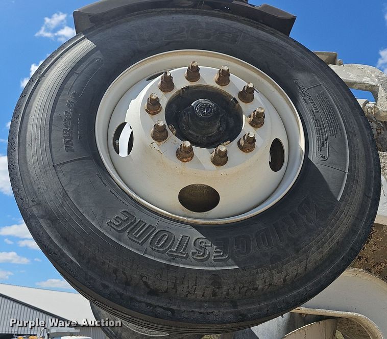 image for item MB9956 2001 Sterling LT9500  ready mix truck