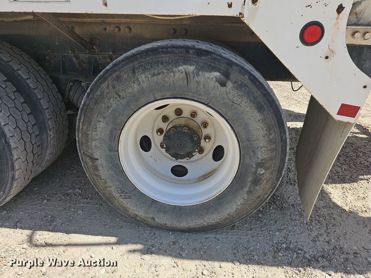 image for item MB9956 2001 Sterling LT9500  ready mix truck