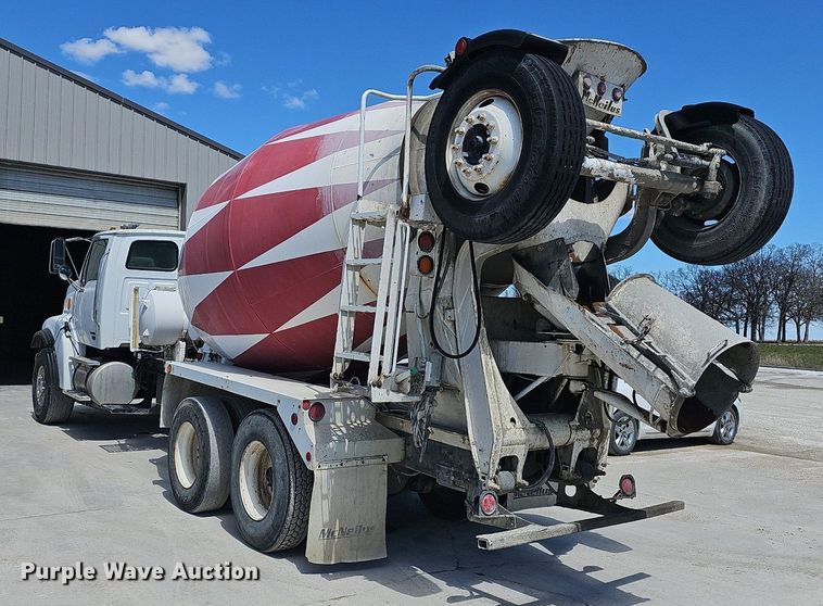 image for item MB9957 2004 Sterling L9500  ready mix truck