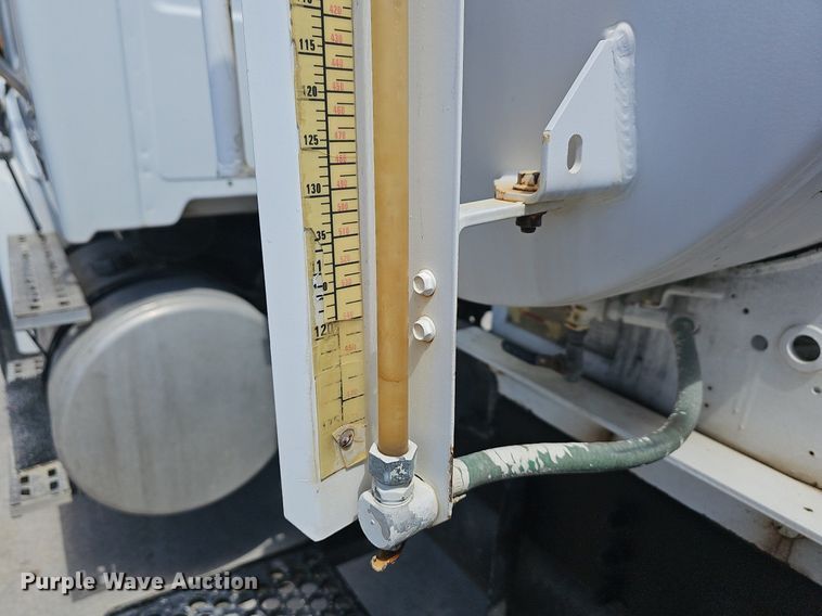 image for item MB9957 2004 Sterling L9500  ready mix truck