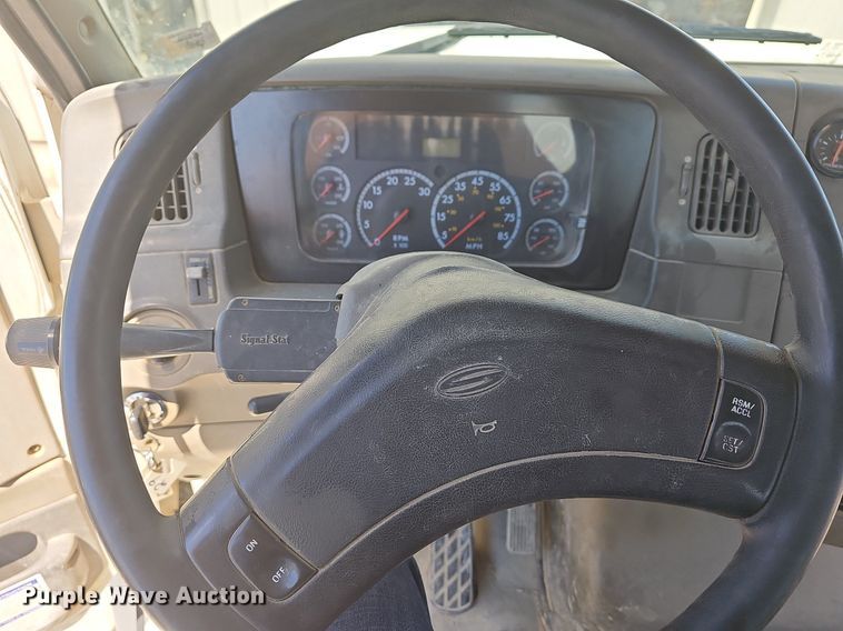 image for item MB9957 2004 Sterling L9500  ready mix truck