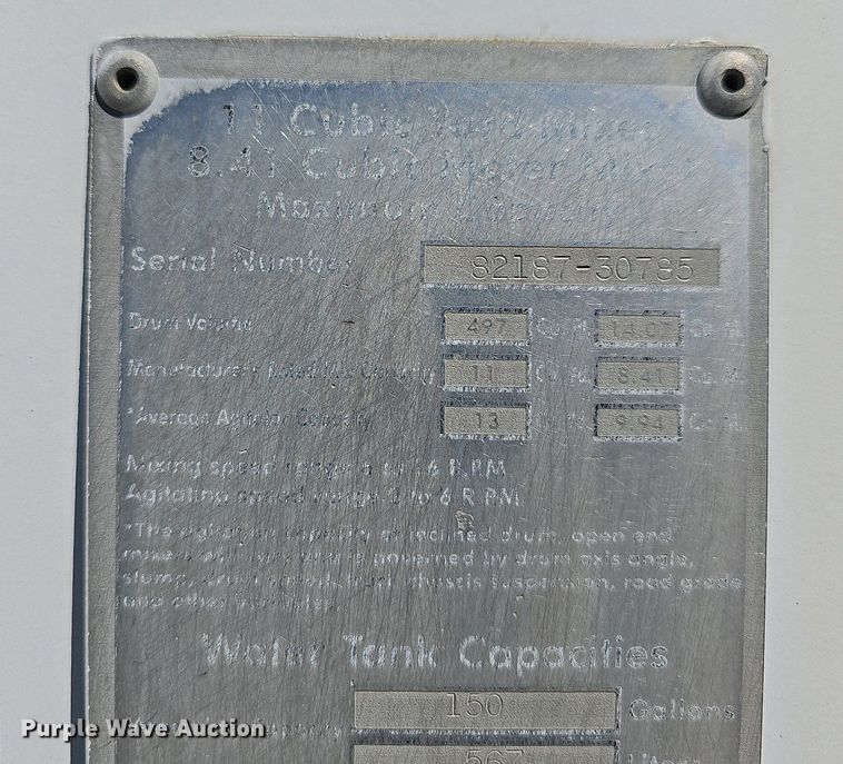 image for item MB9958 2007 Sterling L9500  truck cab and chassis