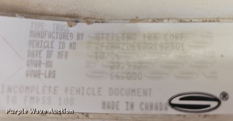 image for item MB9958 2007 Sterling L9500  truck cab and chassis