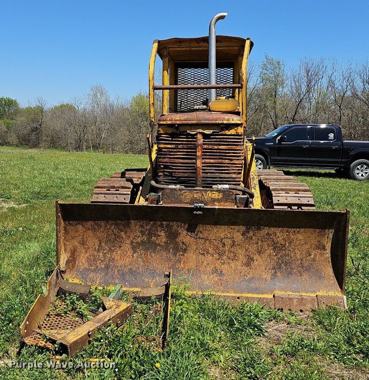 image for item MB9966 International Harvester TD14  dozer