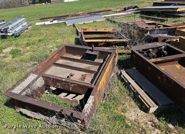 image for item MB9968 Easi-pour TP880D  curb machine