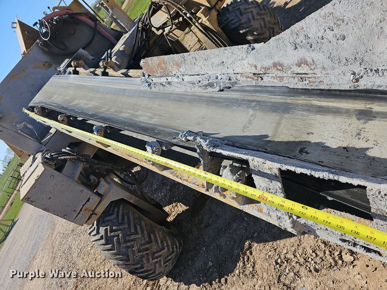 image for item MB9968 Easi-pour TP880D  curb machine