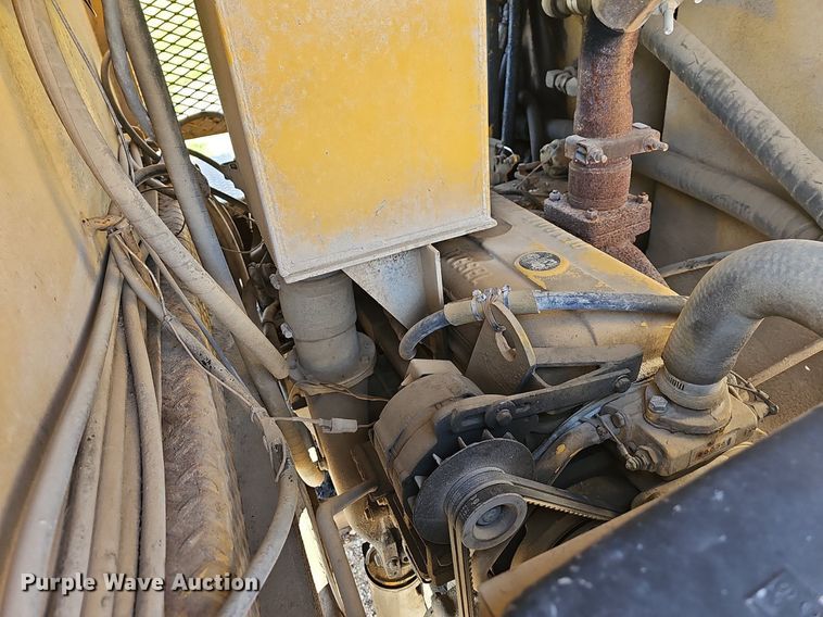 image for item MB9968 Easi-pour TP880D  curb machine