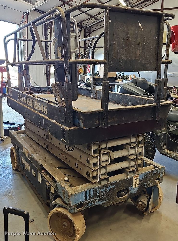 image for item MB9969 Genie GS-2646  scissor lift