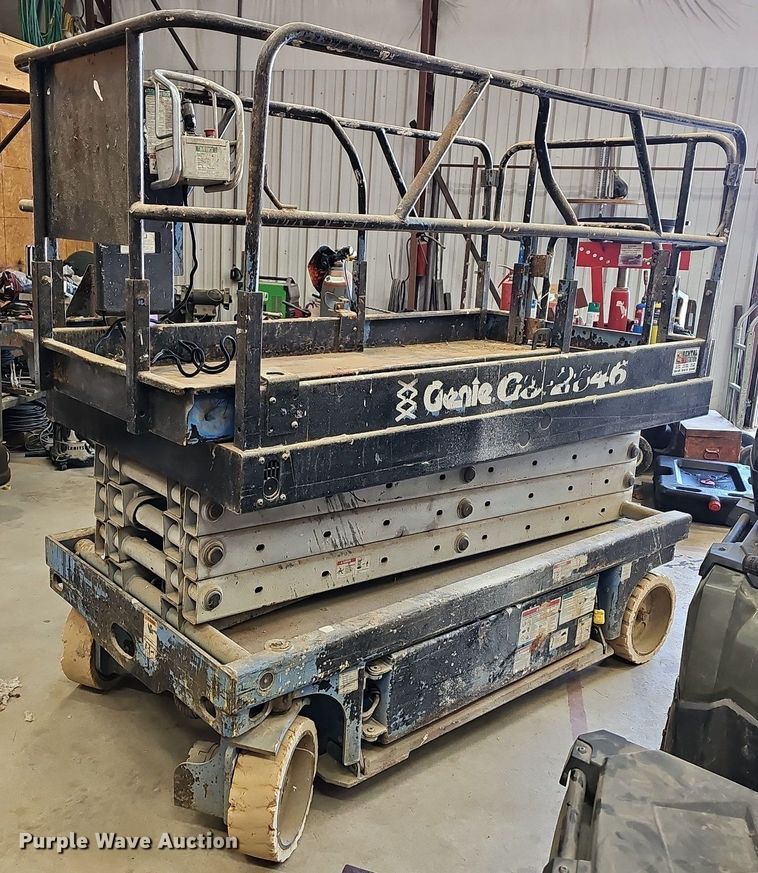 image for item MB9969 Genie GS-2646  scissor lift