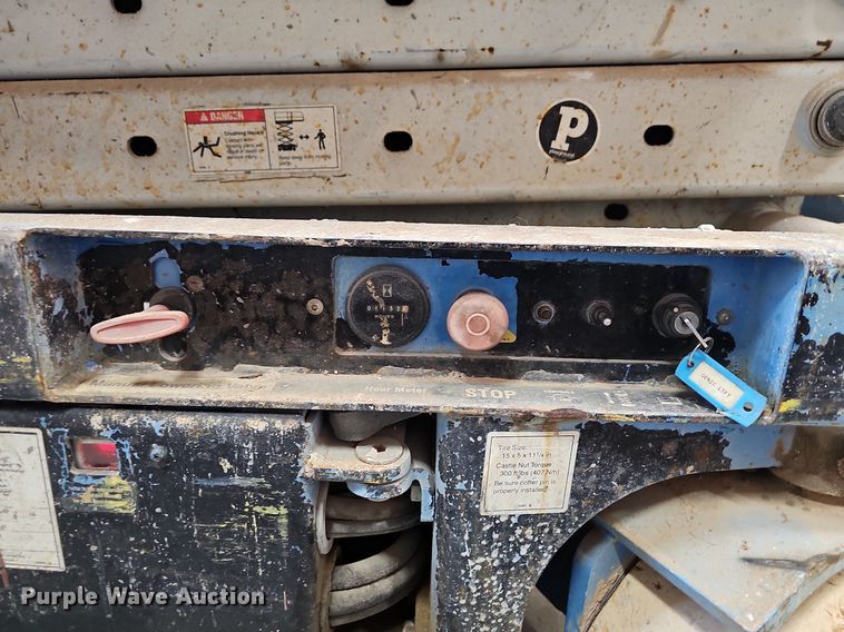 image for item MB9969 Genie GS-2646  scissor lift