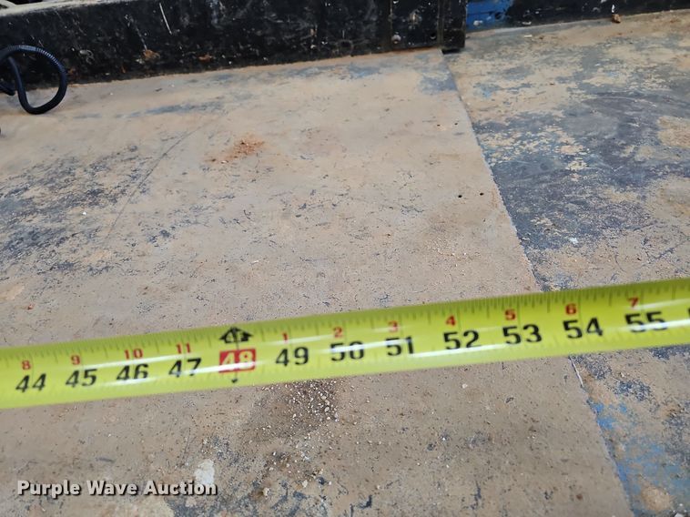 image for item MB9969 Genie GS-2646  scissor lift