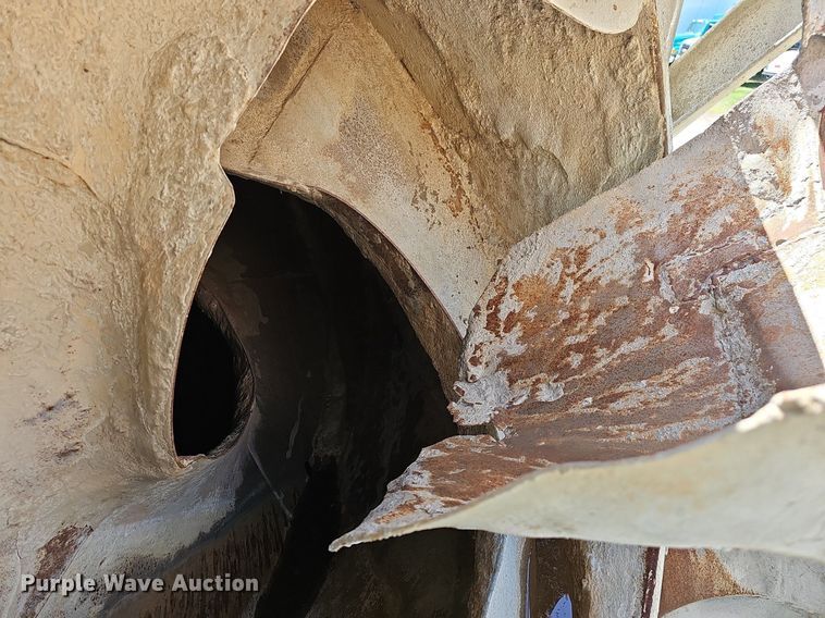 image for item MB9975 1995 Ford LT8000  ready mix truck