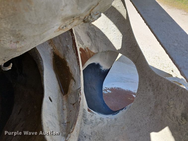 image for item MB9975 1995 Ford LT8000  ready mix truck