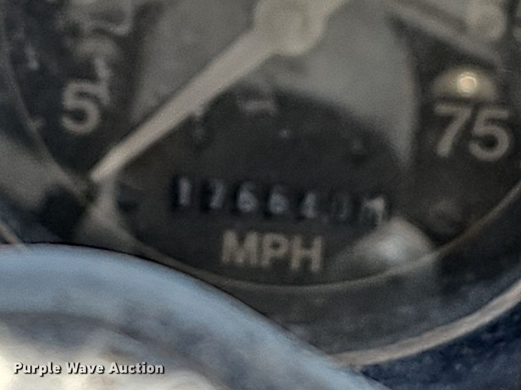 image for item MB9975 1995 Ford LT8000  ready mix truck