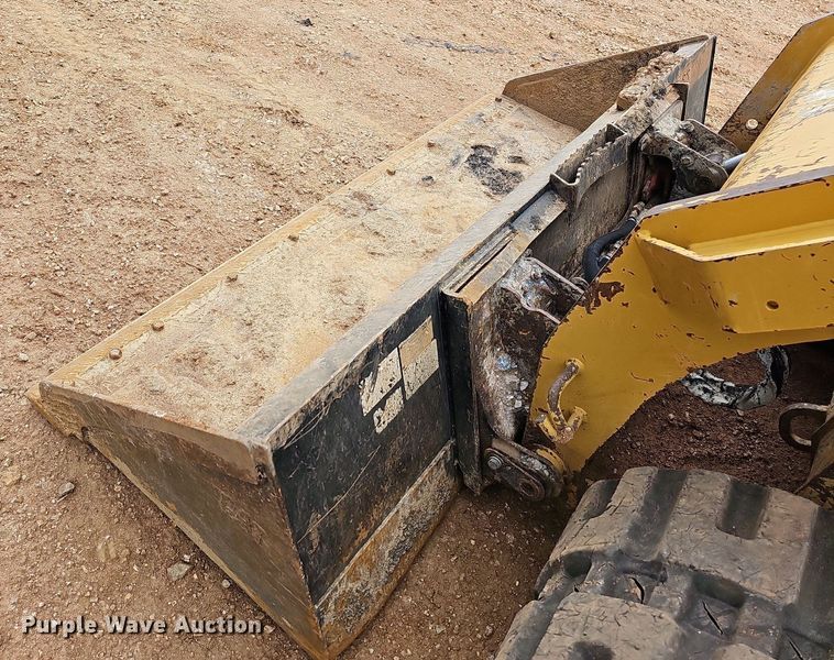 image for item MB9977 2016 Caterpillar 299D2  tracked skid steer loader