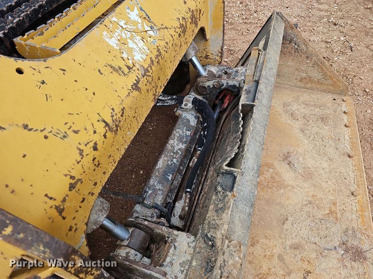 image for item MB9977 2016 Caterpillar 299D2  tracked skid steer loader