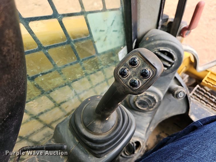 image for item MB9977 2016 Caterpillar 299D2  tracked skid steer loader