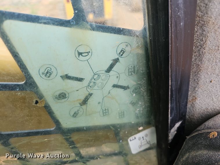 image for item MB9977 2016 Caterpillar 299D2  tracked skid steer loader